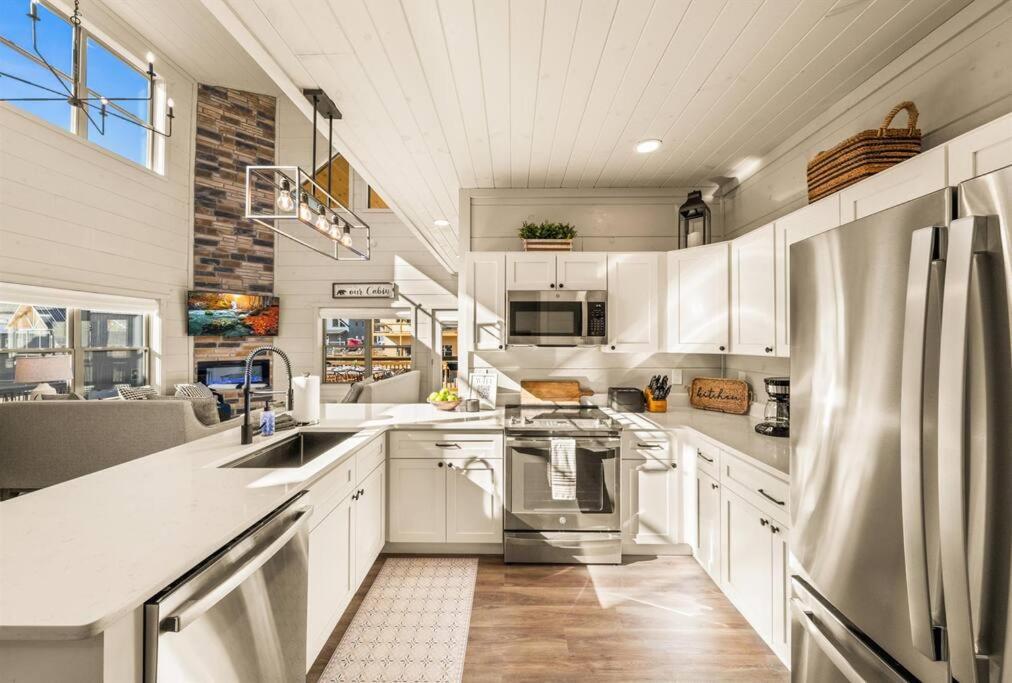 Smoky Fun Cabin Pigeon Forge Bagian luar foto