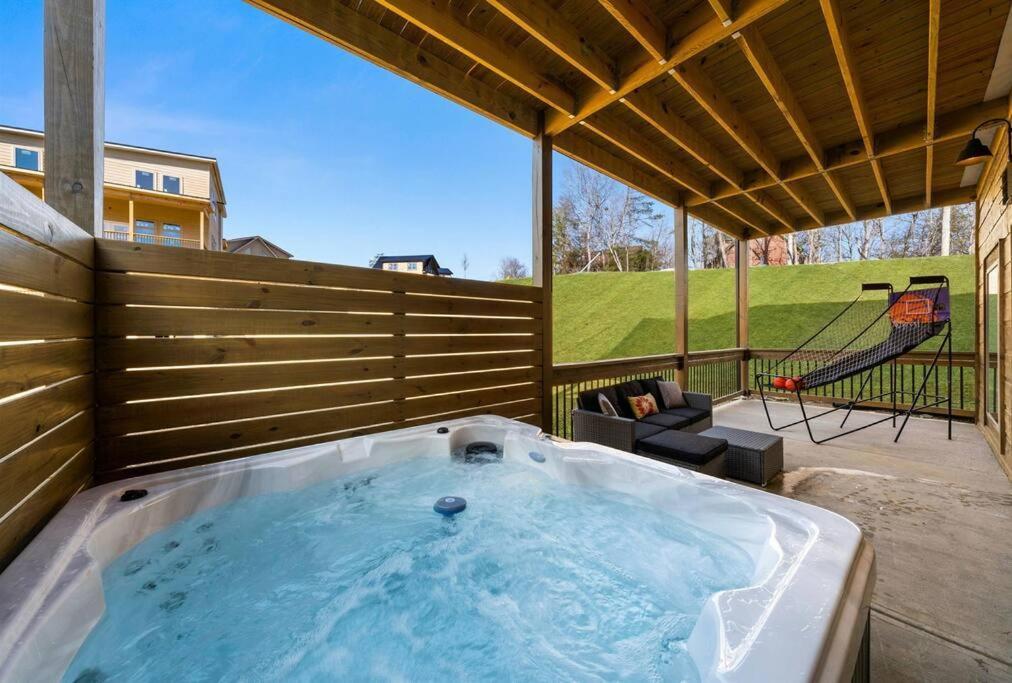 Smoky Fun Cabin Pigeon Forge Bagian luar foto